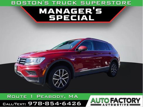 Used 2021 Volkswagen Tiguan SE w/ Panoramic Sunroof Package image 1