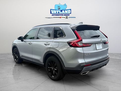 Used 2024 Honda CR-V Sport image 3