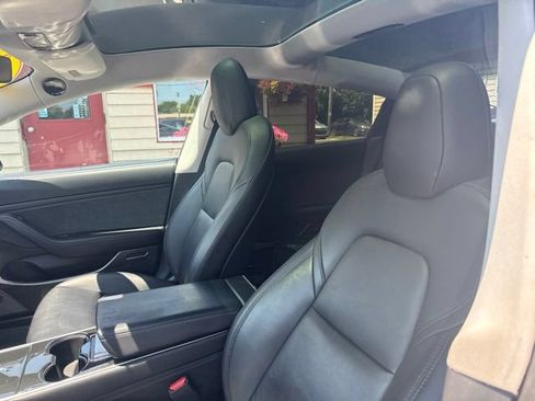 Used 2020 Tesla Model 3 Performance AWD/4WD image 10