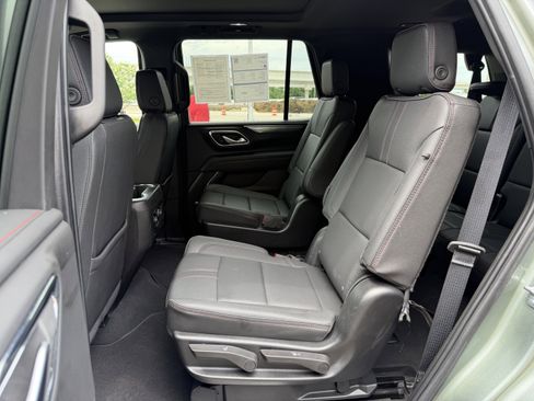 Used 2024 Chevrolet Tahoe RST w/ Luxury Package AWD/4WD image 32