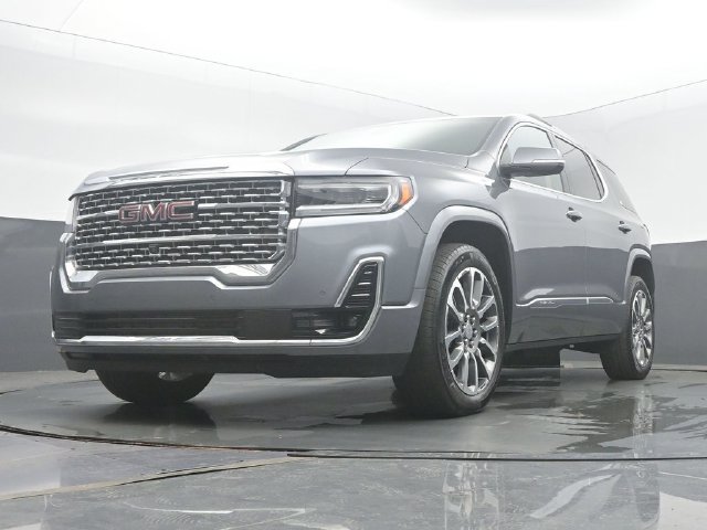 Used 2022 GMC Acadia Denali w/ Denali Ultimate Package AWD/4WD image 47