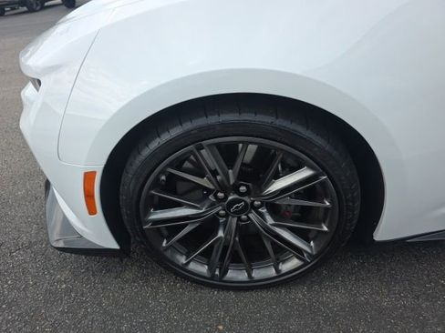Used 2023 Chevrolet Camaro ZL1 RWD image 14