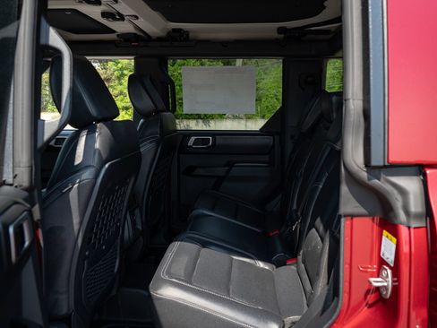 New 2026 Ford Bronco Badlands AWD/4WD image 31