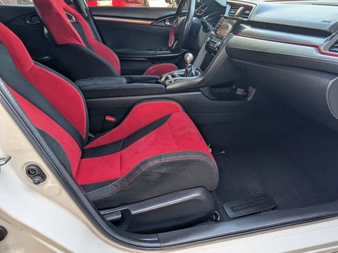 Used 2019 Honda Civic Type R image 21