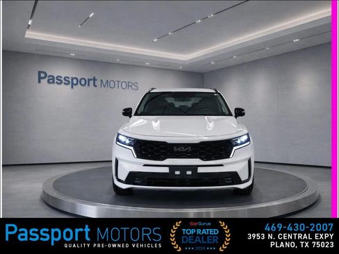 Used 2022 Kia Sorento S FWD image 2