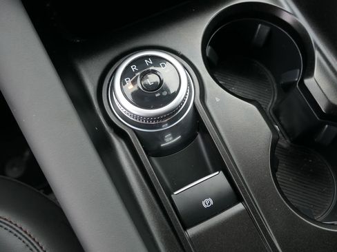 Used 2025 Ford Explorer Active w/ Active Comfort Package image 22