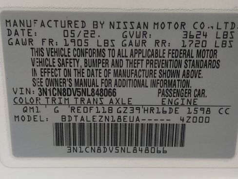 Used 2022 Nissan Versa S FWD image 33