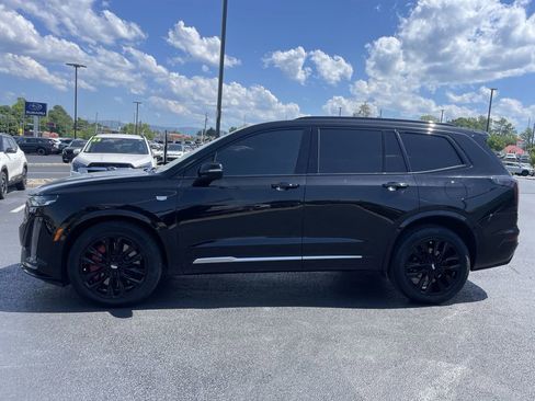 Used 2023 Cadillac XT6 Sport AWD/4WD image 3