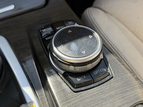 Used 2014 BMW 535i Sedan image 27