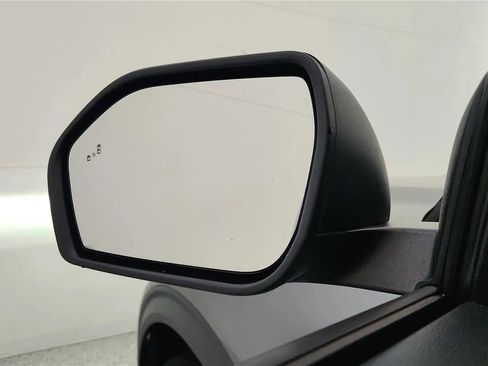 Used 2023 Ford Explorer XLT w/ Equipment Group 202A image 30