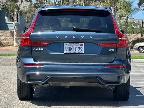 Certified 2023 Volvo XC60 B5 Plus w/ Climate Package FWD image 5