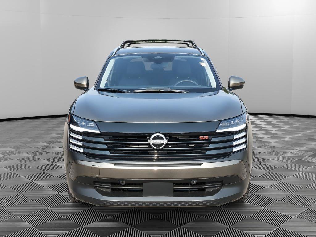 Used 2025 Nissan Kicks SR FWD image 10