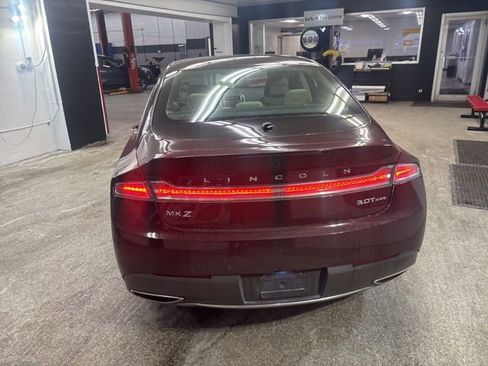 Used 2017 Lincoln MKZ Select w/ Technology Package image 9
