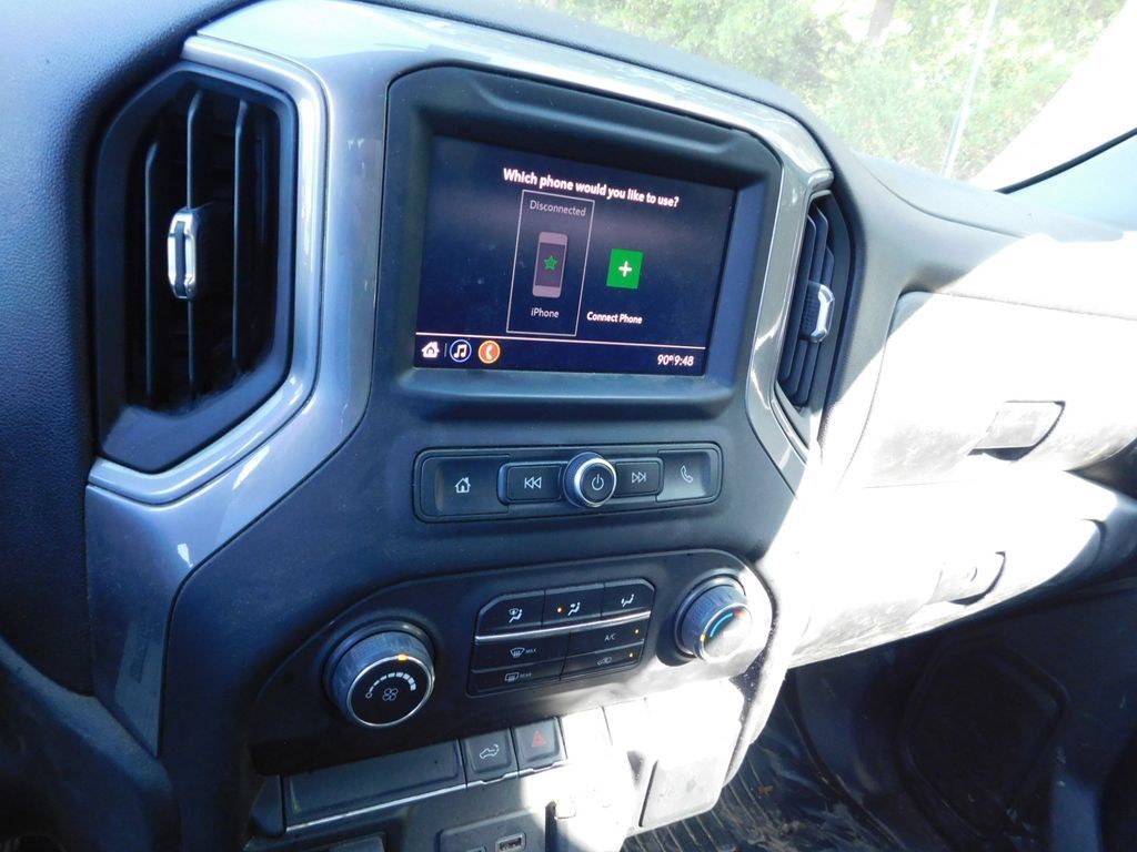 Used 2022 Chevrolet Silverado 2500 W/T w/ WT Convenience Package RWD image 4