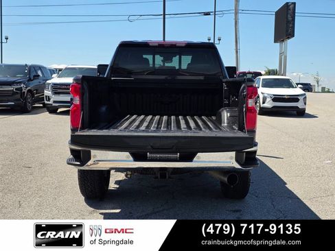 Used 2024 Chevrolet Silverado 2500 LTZ w/ LTZ Plus Package AWD/4WD image 7