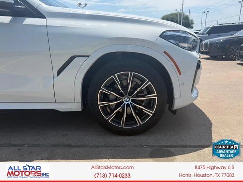 Used 2022 BMW X6 xDrive40i w/ M Sport Package AWD/4WD image 9
