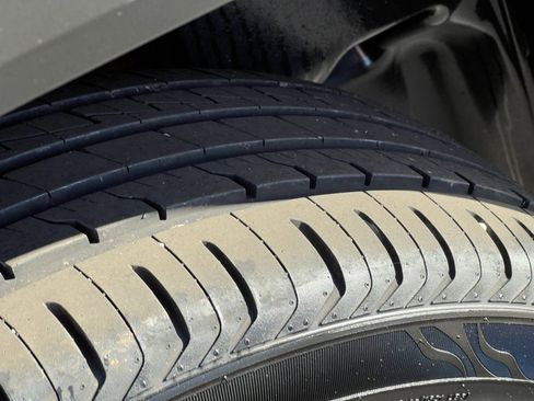 Used 2022 Jeep Renegade Limited w/ Sun, Sound & Wheels Group image 8