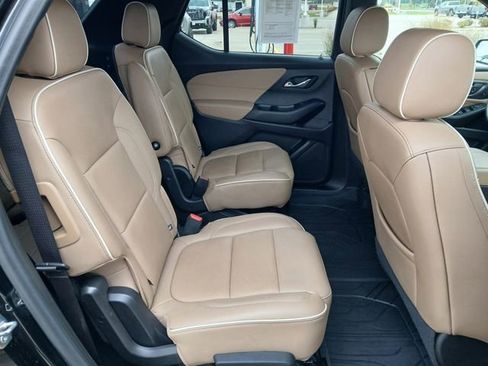 Certified 2022 Chevrolet Traverse Premier image 21