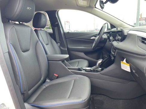 New 2026 Buick Encore GX Sport Touring w/ Comfort Package AWD/4WD image 26