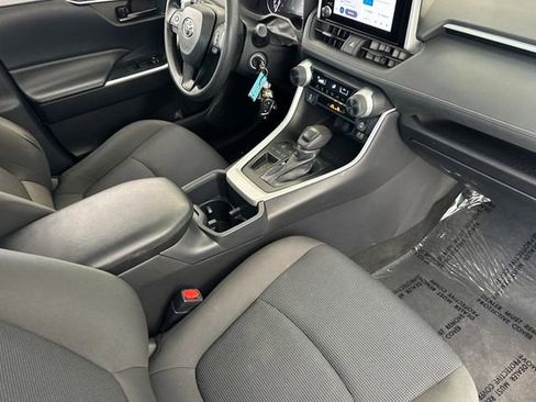 Used 2024 Toyota RAV4 LE FWD image 20
