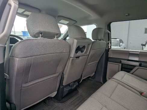 Used 2019 Ford F250 XLT w/ XLT Premium Package AWD/4WD image 12
