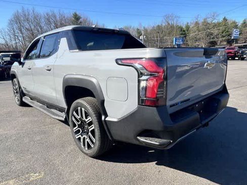New 2026 Chevrolet Silverado EV LT w/ LPO, Cargo Security Package AWD/4WD image 7