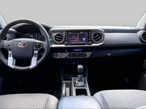 Used 2023 Toyota Tacoma SR5 RWD image 15