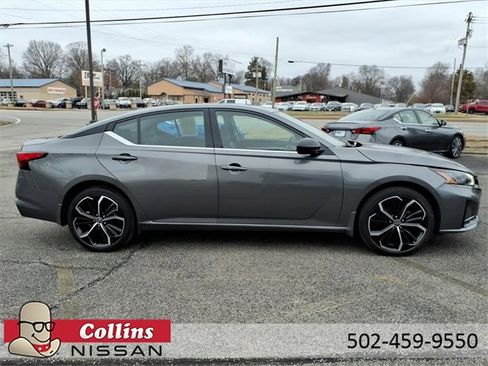 Certified 2024 Nissan Altima 2.5 SR w/ SR Premium Package image 10