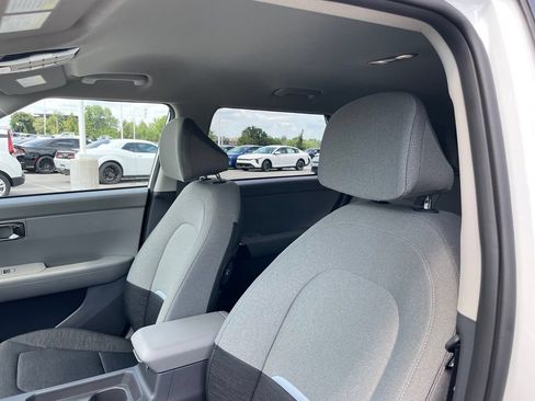 New 2027 Kia Seltos LX FWD image 20
