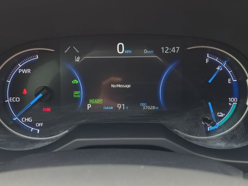 Certified 2022 Toyota RAV4 SE w/ Weather & Moonroof Package AWD/4WD image 25