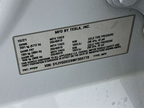 Used 2021 Tesla Model Y Long Range AWD/4WD image 12