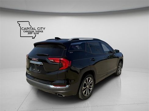 Used 2018 GMC Terrain SLT w/ Preferred Package image 8