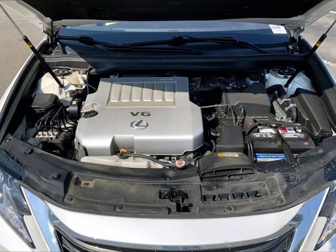 Used 2018 Lexus ES 350 w/ Luxury Package w/Wood Trim FWD image 32