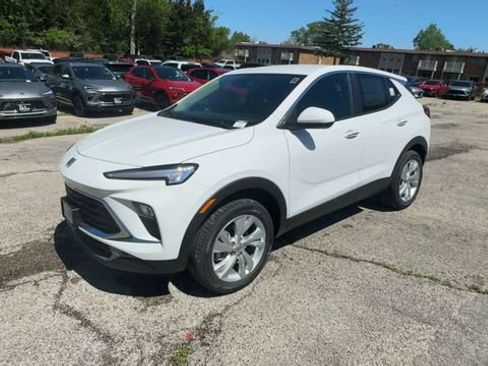 New 2026 Buick Encore GX Preferred w/ Comfort Package AWD/4WD image 4