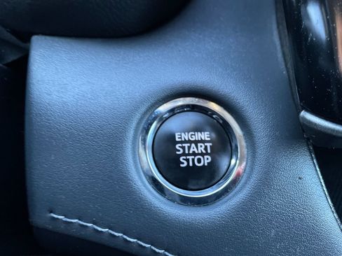 Certified 2023 Toyota Highlander LE image 24