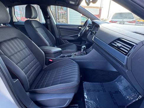 Used 2019 Volkswagen Jetta GLI image 29