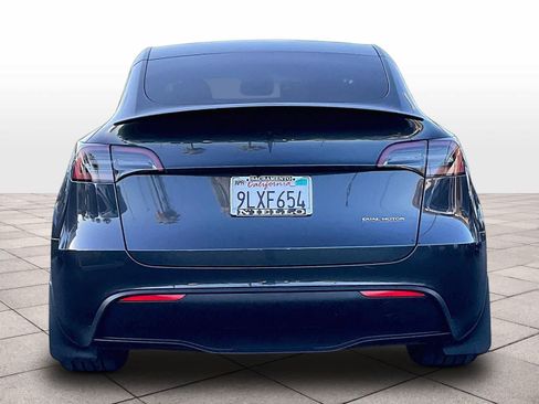 Used 2024 Tesla Model Y Performance AWD/4WD image 6