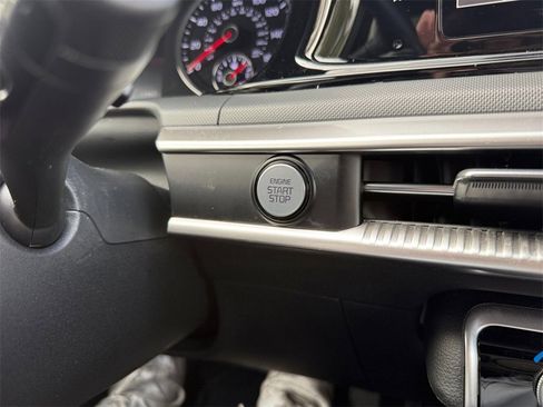 Used 2024 Kia K5 GT-Line image 29