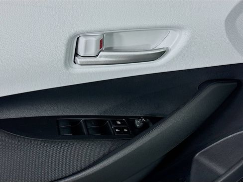 New 2026 Toyota Corolla SE FWD image 22