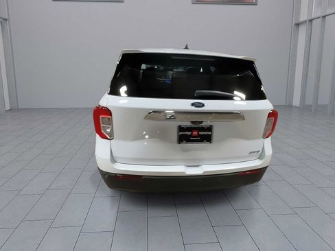 Used 2021 Ford Explorer Base image 7