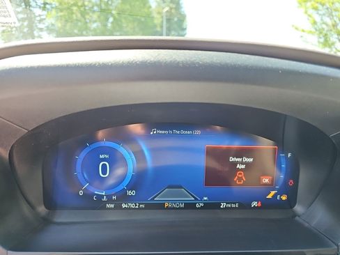 Used 2020 Ford Explorer Platinum AWD/4WD image 22