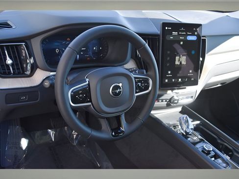 New 2026 Volvo XC60 B5 Plus w/ Protection Package Premier image 11
