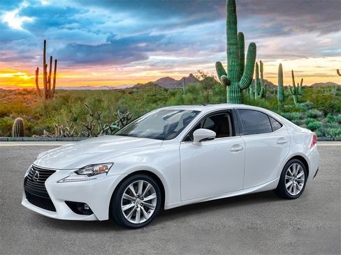 Used 2016 Lexus IS 200t image 2
