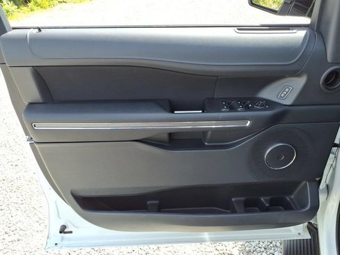 Used 2023 Ford Expedition XL RWD image 25