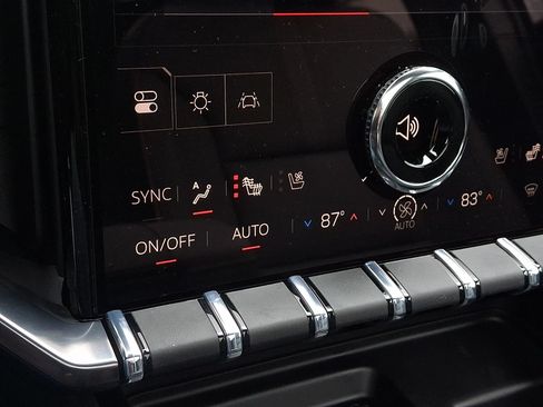 New 2026 GMC Acadia AT4 w/ Super Cruise Package AWD/4WD image 25