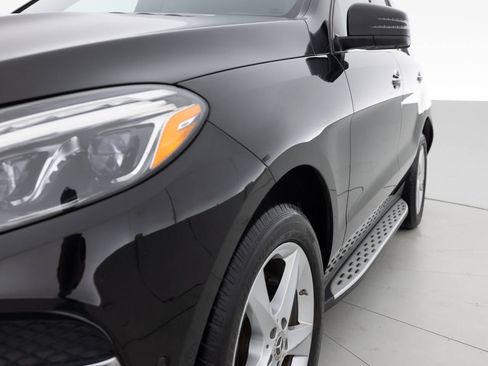 Used 2019 Mercedes-Benz GLE 400 GLE 400 4MATIC AWD 4dr SUV image 12