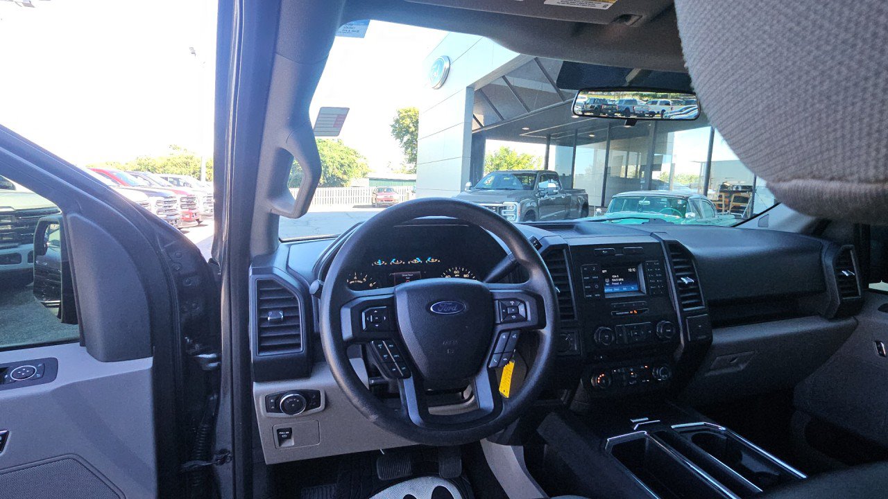 Used 2015 Ford F150 XL w/ Equipment Group 101A Mid AWD/4WD image 13
