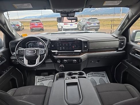 Used 2023 GMC Sierra 1500 SLE image 20