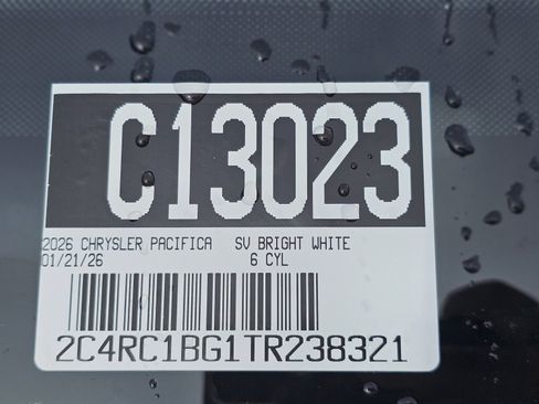 New 2026 Chrysler Pacifica Select image 11