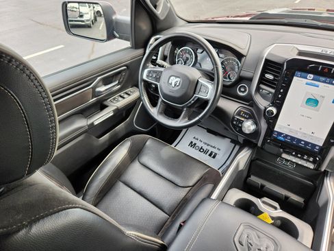 Used 2023 RAM 1500 Laramie AWD/4WD image 14